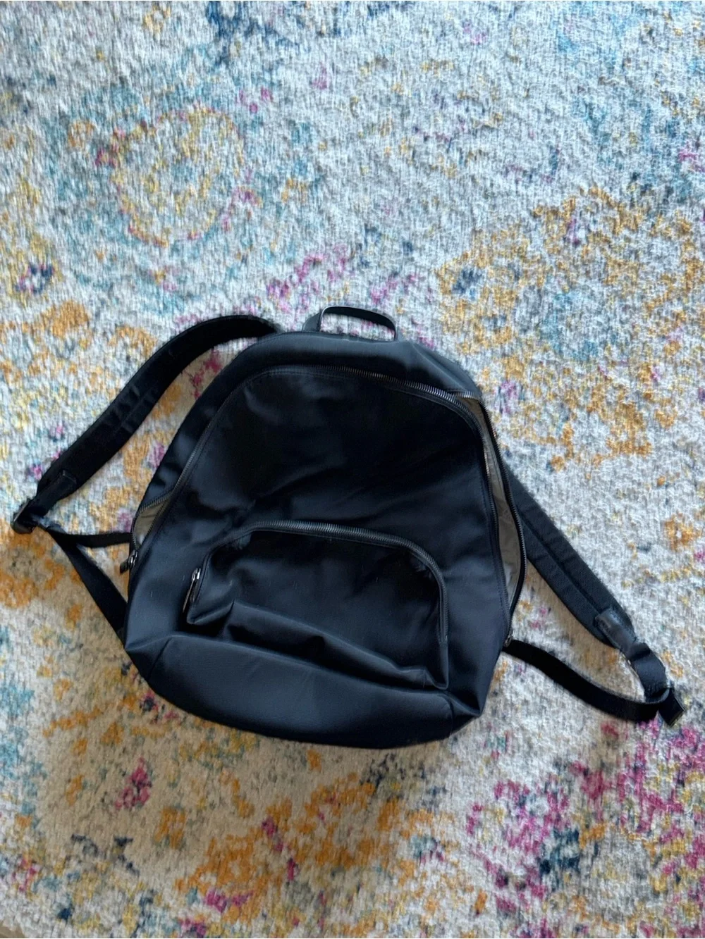 Away Classic Black Women's Everyday Backpack